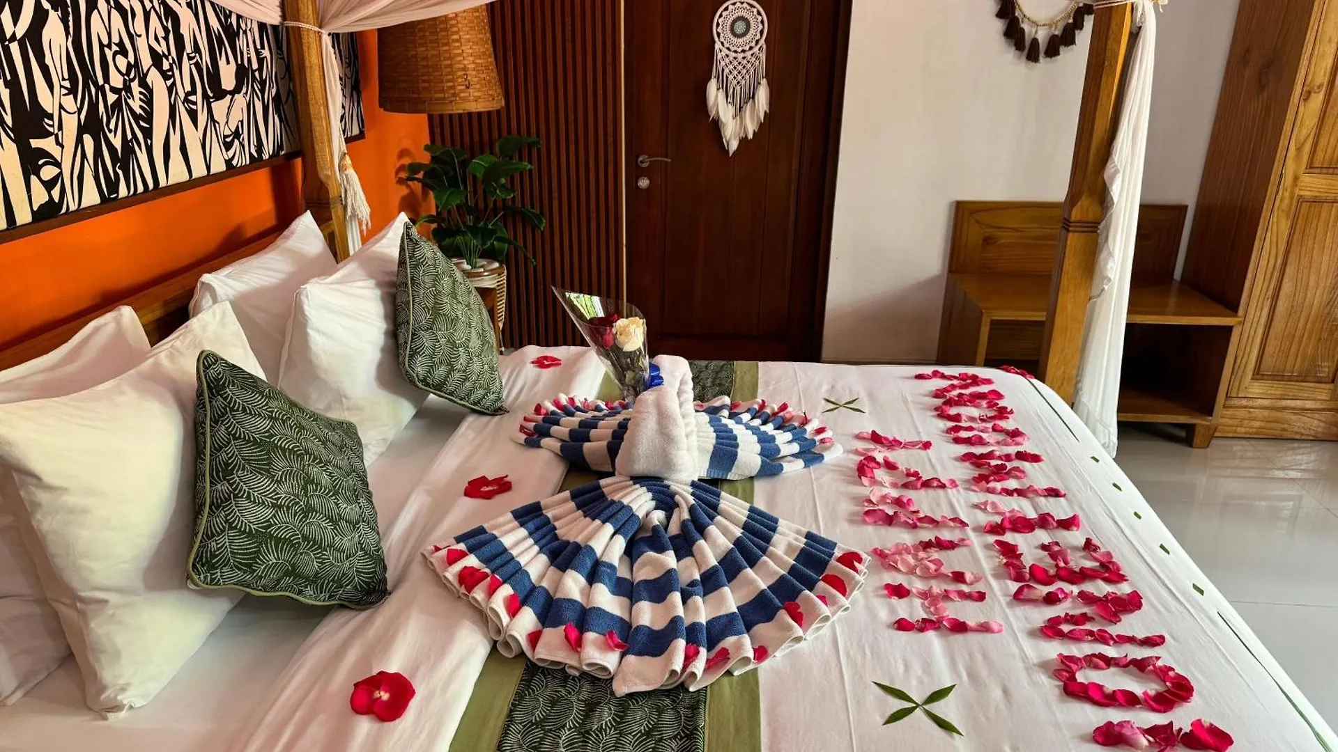 Ubud Suarga Private Pool Villa Indonesien