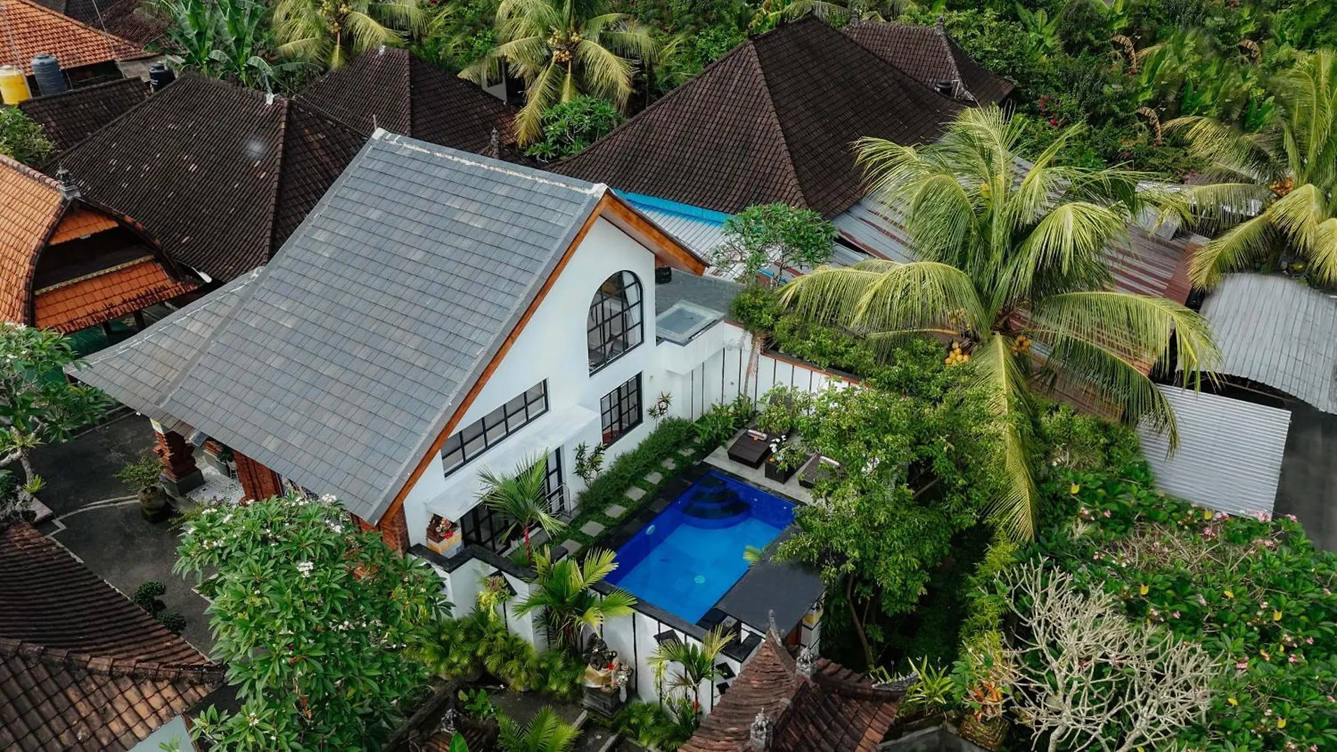 Ubud Suarga Private Pool Villa Indonesia