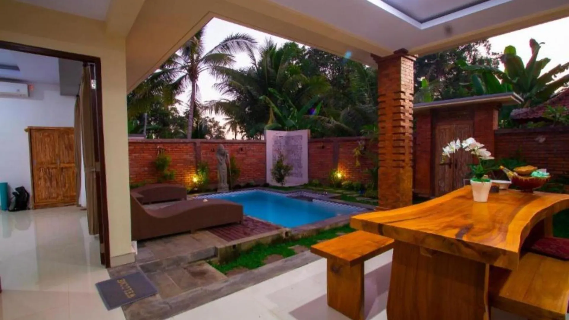 Ubud Suarga Private Pool Villa